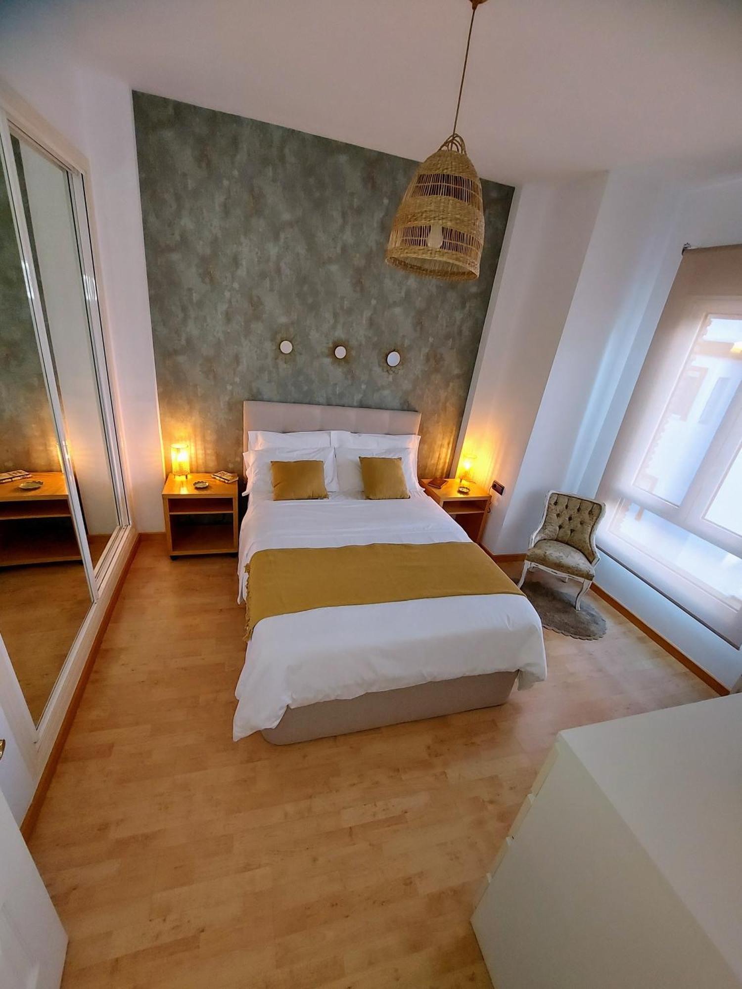 Apartamento Las Floritas Málaga Extérieur photo